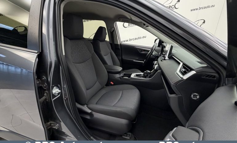 
								Toyota RAV 4 SUV 2.0 Dynamic Force Luxury Multidrive Automatas 2021 full									