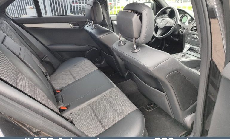 
								Mercedes-Benz C 320 3.0d Automatas 2007 full									