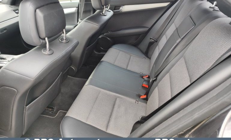 
								Mercedes-Benz C 320 3.0d Automatas 2007 full									