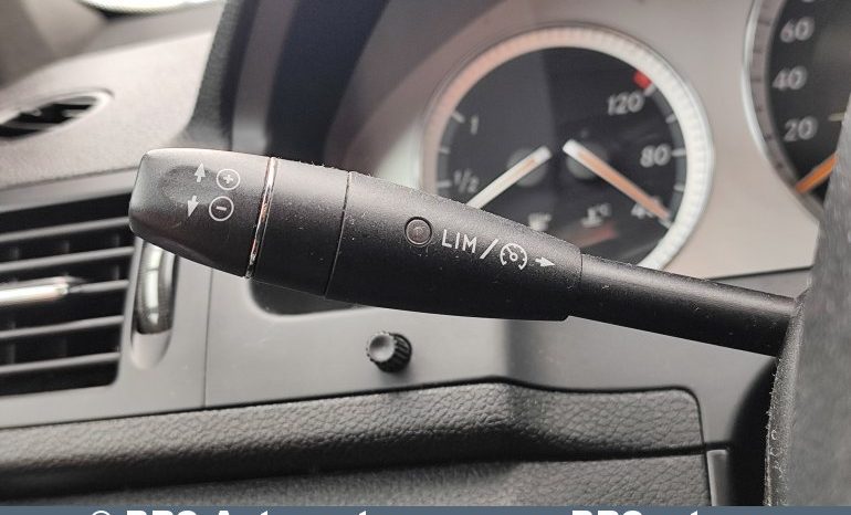 
								Mercedes-Benz C 320 3.0d Automatas 2007 full									