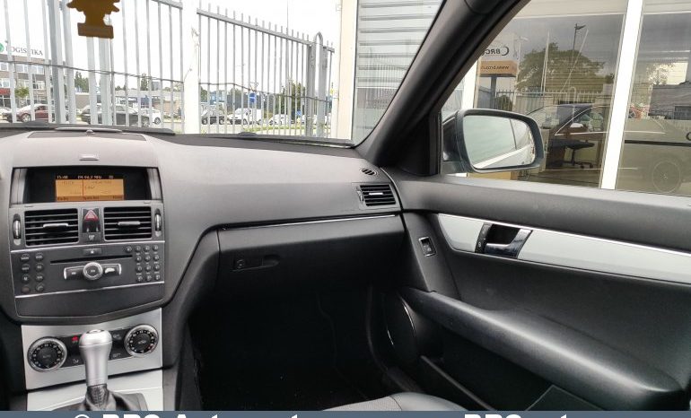 
								Mercedes-Benz C 320 3.0d Automatas 2007 full									