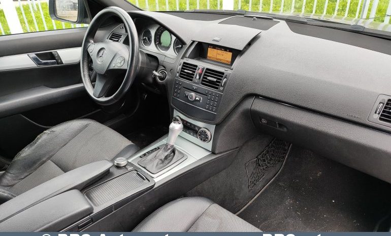 
								Mercedes-Benz C 320 3.0d Automatas 2007 full									