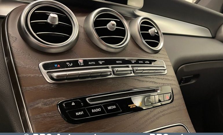 
								Mercedes-Benz GLC 220 CDI 4 MATIC Automatas 2017 full									