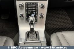 
										Volvo V60 Cross Country Premier Automatas 2018 full									