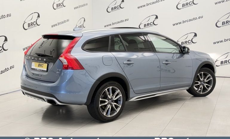 
								Volvo V60 Cross Country Premier Automatas 2018 full									