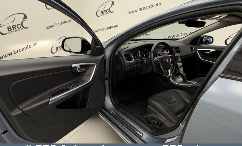 
								Volvo V60 Cross Country Premier Automatas 2018 full									
