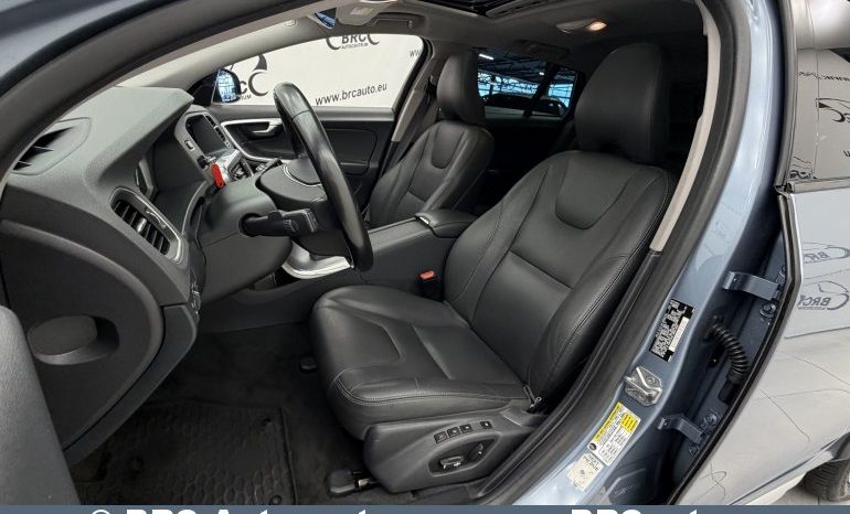 
								Volvo V60 Cross Country Premier Automatas 2018 full									