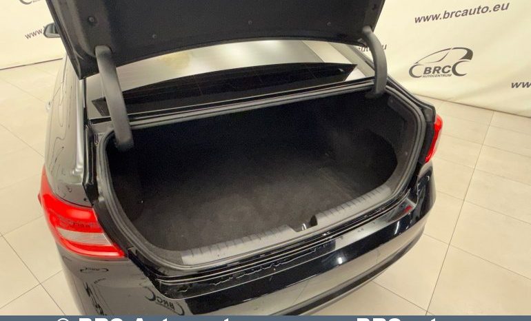 
								Hyundai Sonata 1.7 e-VGT Smart Automatas 2016 full									