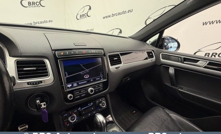 
								Volkswagen Touareg 3.0TDI  R-Line Automatas 2017 full									