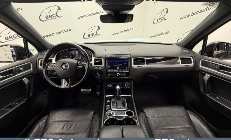 
								Volkswagen Touareg 3.0TDI  R-Line Automatas 2017 full									