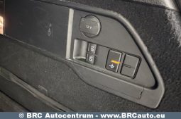 
										Volkswagen Touareg 3.0TDI  R-Line Automatas 2017 full									