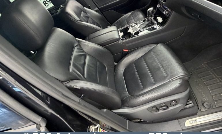 
								Volkswagen Touareg 3.0TDI  R-Line Automatas 2017 full									
