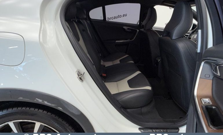 
								Volvo S60 Cross Country 2.4 D4 AWD R-Design Automatas 2016 full									