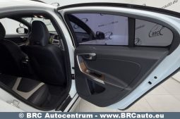 
										Volvo S60 Cross Country 2.4 D4 AWD R-Design Automatas 2016 full									