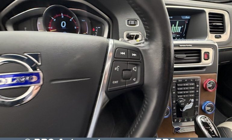 
								Volvo S60 Cross Country 2.4 D4 AWD R-Design Automatas 2016 full									