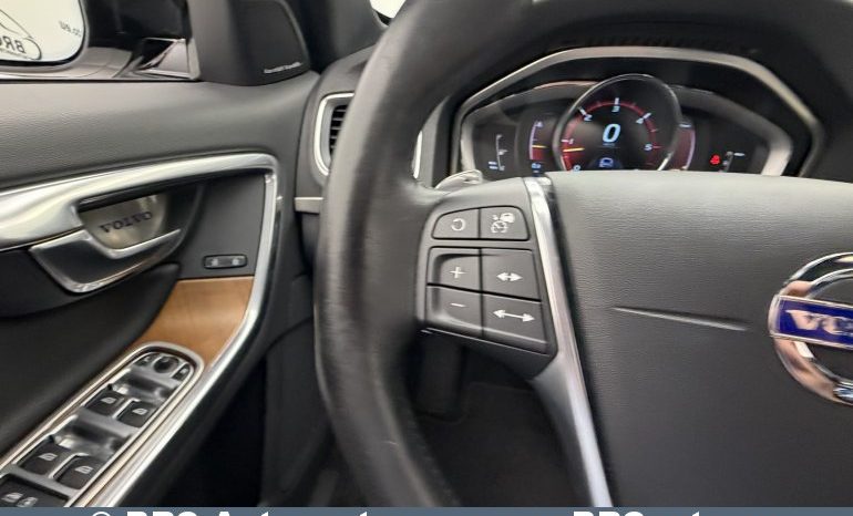 
								Volvo S60 Cross Country 2.4 D4 AWD R-Design Automatas 2016 full									