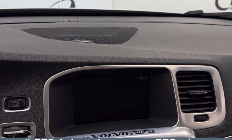 
								Volvo S60 Cross Country 2.4 D4 AWD R-Design Automatas 2016 full									