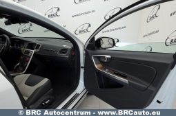 
										Volvo S60 Cross Country 2.4 D4 AWD R-Design Automatas 2016 full									