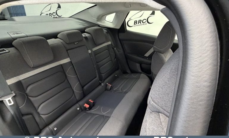 
								Citroen C4 X 1.2 PureTech Automatas 2023 full									