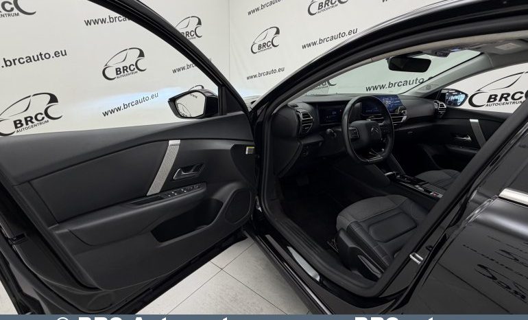 
								Citroen C4 X 1.2 PureTech Automatas 2023 full									