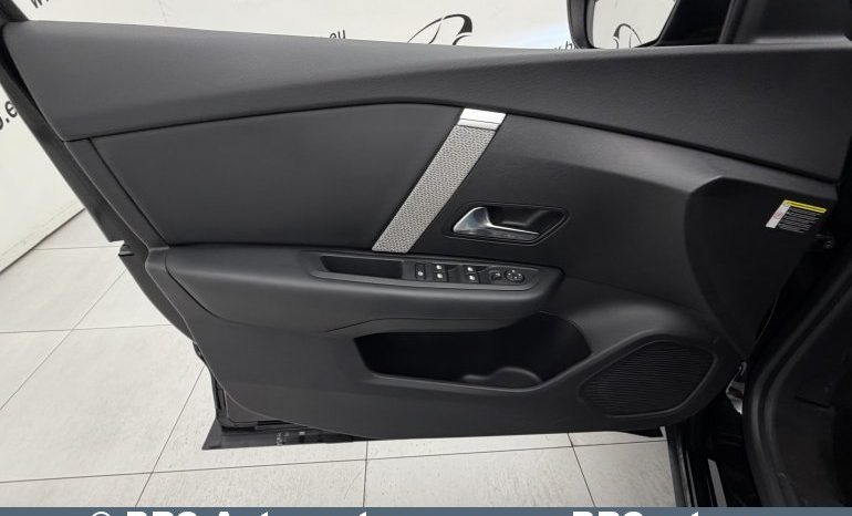 
								Citroen C4 X 1.2 PureTech Automatas 2023 full									