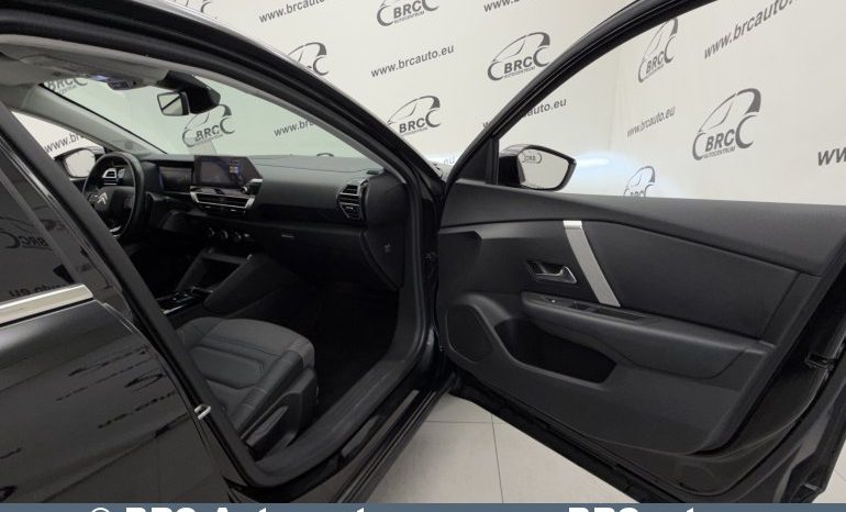 
								Citroen C4 X 1.2 PureTech Automatas 2023 full									