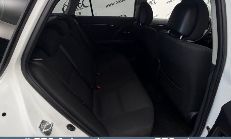 
								Toyota Avensis 2.0 Valvematic Wagon 2010 full									