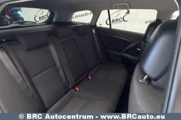 
										Toyota Avensis 2.0 Valvematic Wagon 2010 full									