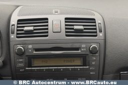 
										Toyota Avensis 2.0 Valvematic Wagon 2010 full									