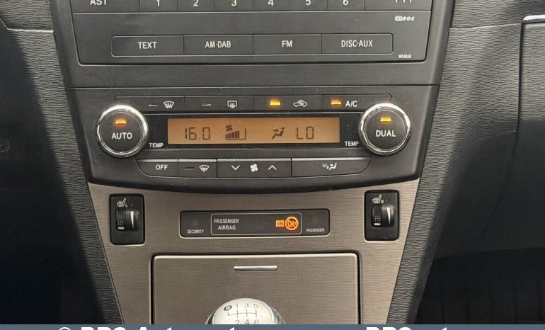 
								Toyota Avensis 2.0 Valvematic Wagon 2010 full									