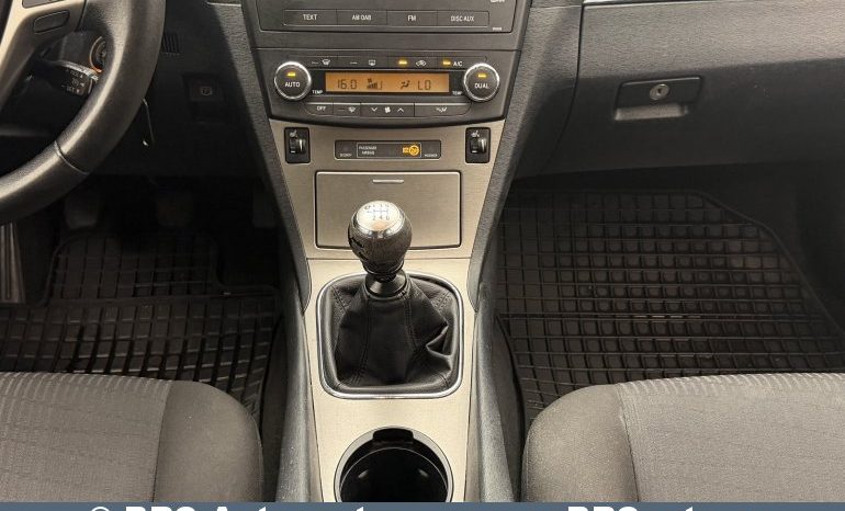 
								Toyota Avensis 2.0 Valvematic Wagon 2010 full									