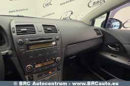 
										Toyota Avensis 2.0 Valvematic Wagon 2010 full									