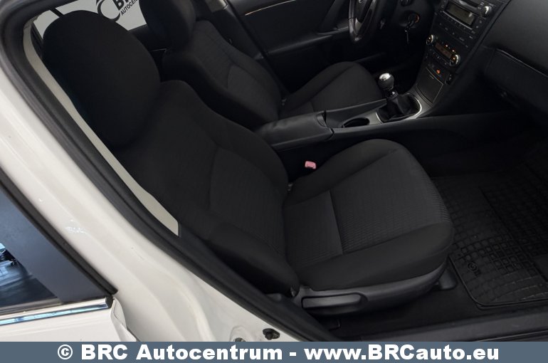 Toyota Avensis 2.0 Valvematic Wagon 2010