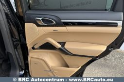 
										Porsche Cayenne S 3.0 V6 Hybrid Automatas 2016 full									