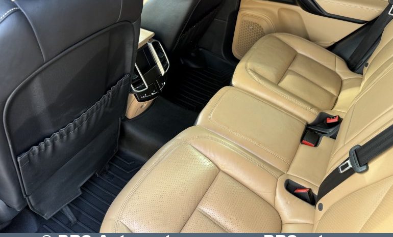 
								Porsche Cayenne S 3.0 V6 Hybrid Automatas 2016 full									