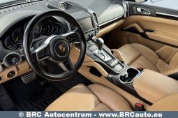 
										Porsche Cayenne S 3.0 V6 Hybrid Automatas 2016 full									