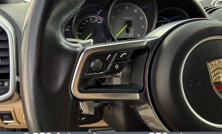 
								Porsche Cayenne S 3.0 V6 Hybrid Automatas 2016 full									