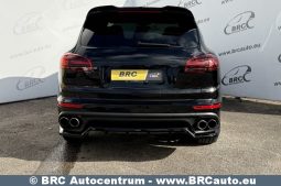 
										Porsche Cayenne S 3.0 V6 Hybrid Automatas 2016 full									
