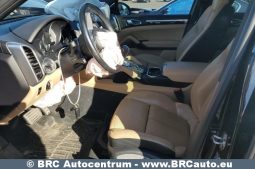 
										Porsche Cayenne S 3.0 V6 Hybrid Automatas 2016 full									
