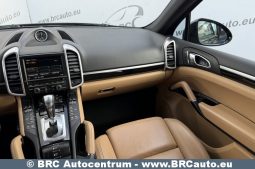 
										Porsche Cayenne S 3.0 V6 Hybrid Automatas 2016 full									