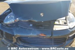 
										Porsche Cayenne S 3.0 V6 Hybrid Automatas 2016 full									