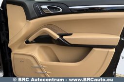 
										Porsche Cayenne S 3.0 V6 Hybrid Automatas 2016 full									