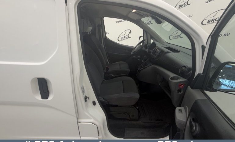 
								Nissan NV 200 1.5 dCi 2015 full									