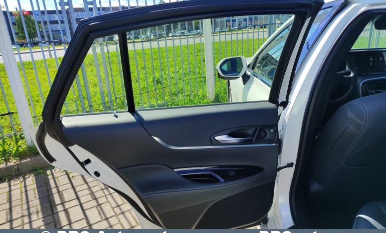 
								Toyota Mirai 1.2 kWh FCEV XLE Vandenilis 2023 full									