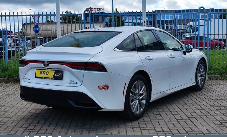 
								Toyota Mirai 1.2 kWh FCEV XLE Vandenilis 2023 full									