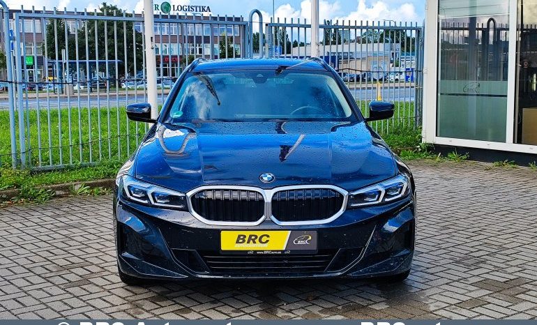 
								BMW 318 2.0i Automatas 2024 full									