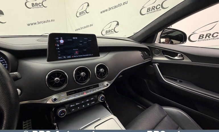 
								Kia Stinger 3.3 GT Automatas 2020 full									