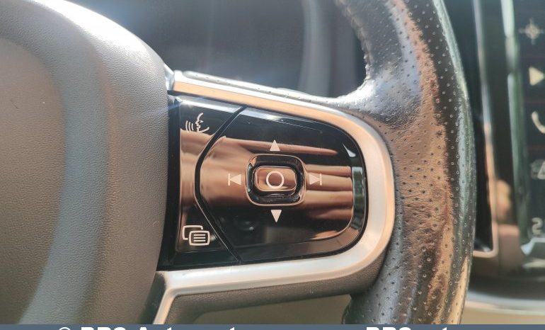 
								Volvo XC 60 D4 AWD Automatas 2017 full									