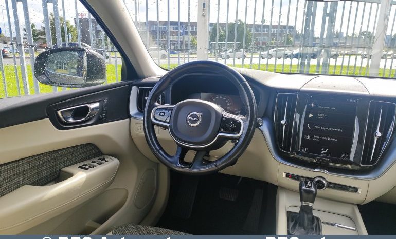 
								Volvo XC 60 D4 AWD Automatas 2017 full									