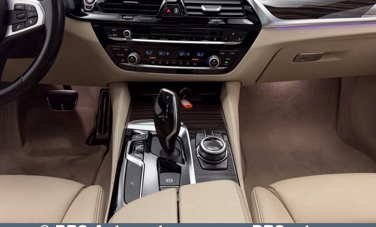 
								BMW 540 i Automatas 2018 full									